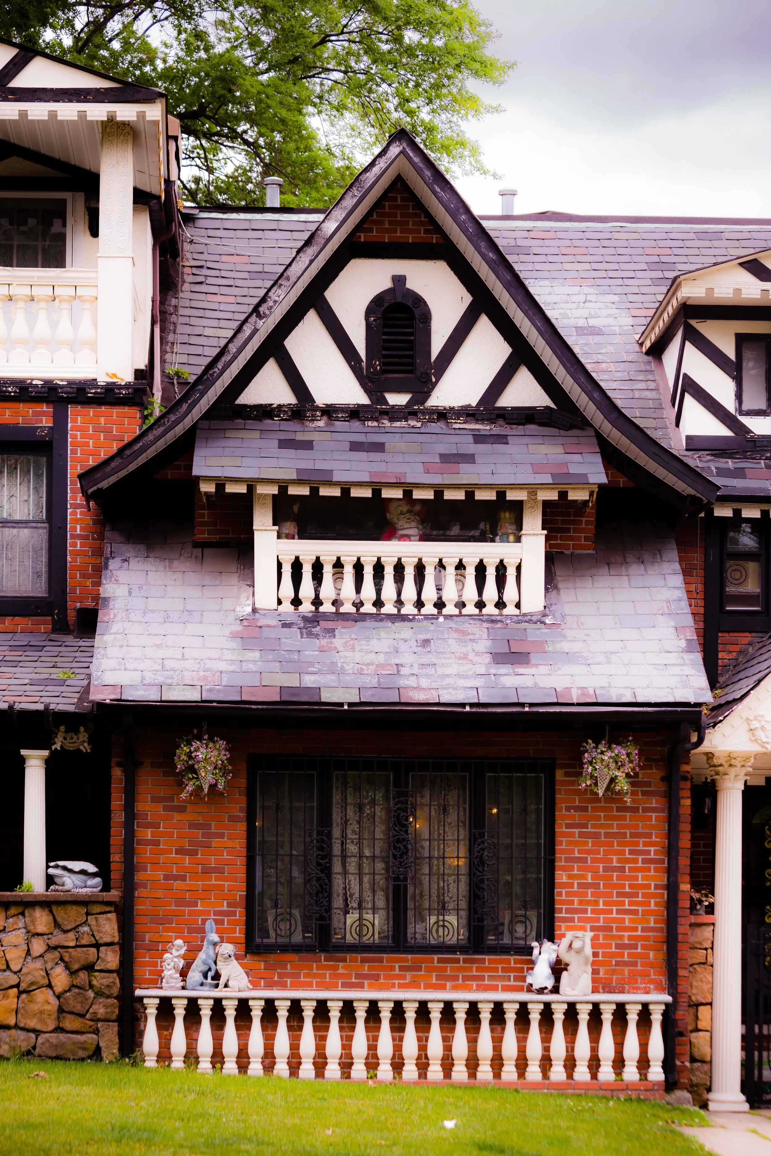 Forest Hills — CityNeighborhoods.NYC